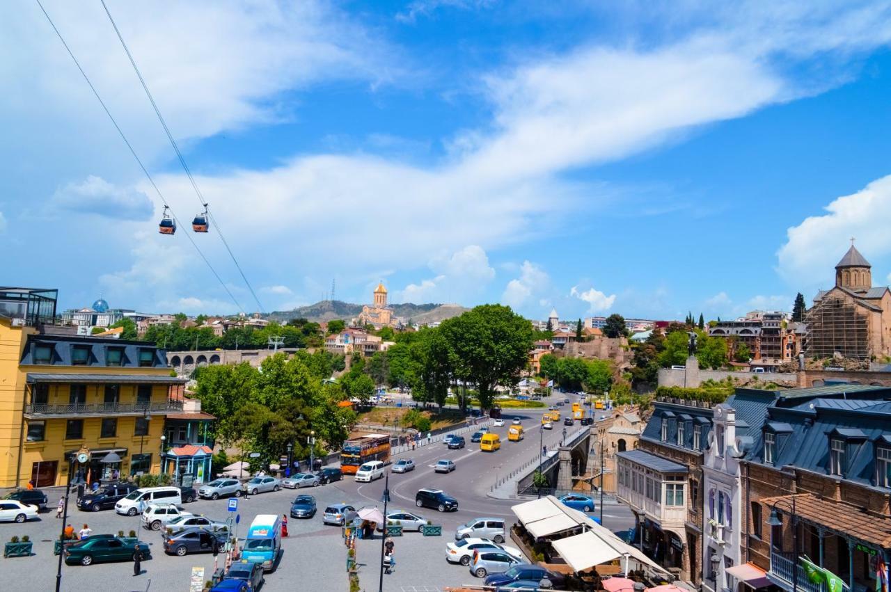 Millenium Apartment Tbilisi Esterno foto